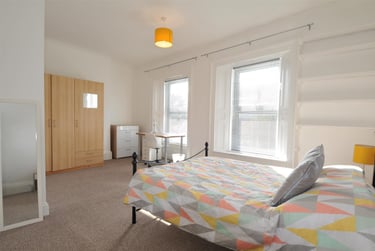 5 bed house, Mount Street, North Hill, Plymouth, PL48NZ - Image 6
